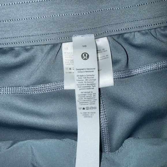 Lululemon Softstreme High-Rise Straight Leg Cropped Pant Chambray Size 10 - Picture 7 of 13